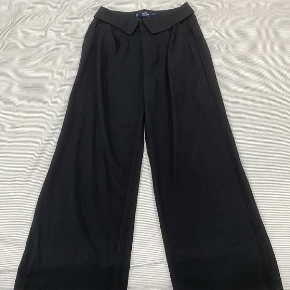 Hollister Black Foldover Waist Wide-Leg Trousers